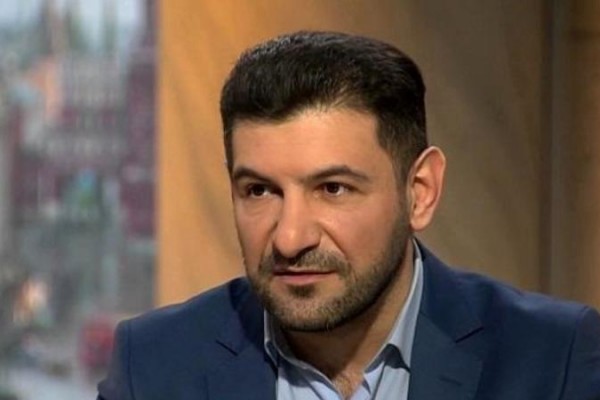 “Fuad Abbasov qatı cinayətkarların kamerasında saxlanılır” - Vəkil