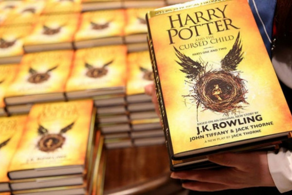 “Harri Potter”in ilk nəşri 41 min dollara satıldı 