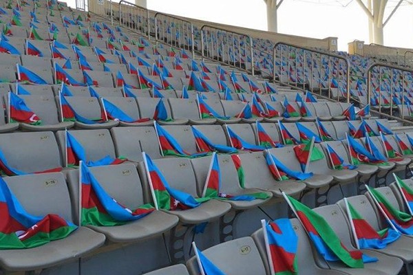 “Qarabağ”ın oyununa 30 min bayraq sifariş verildi 