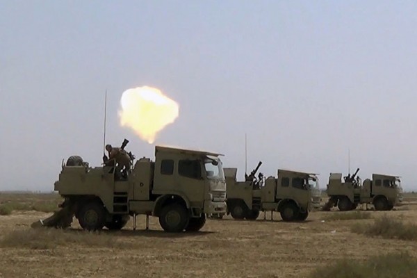 Ordumuzun minaatan batareyaları döyüş atışları icra edir - VİDEO