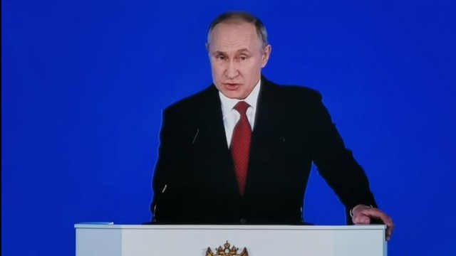 Putin: "SSRİ-dən çıxmaq hüququ haqqında tezis yavaş fəaliyyət göstərən mina idi"