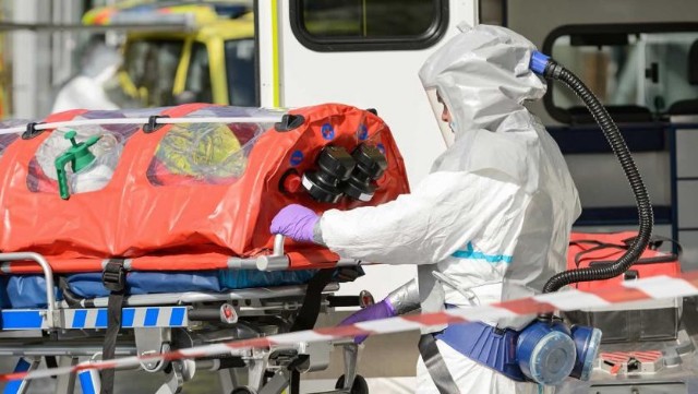 Bir gündə 212 nəfər koronavirusdan öldü - Türkiyədə