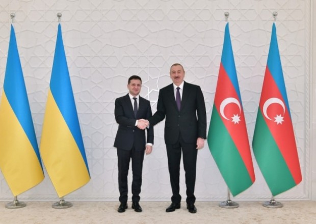 Azərbaycan və Ukrayna prezidentləri telefonla danışdı 