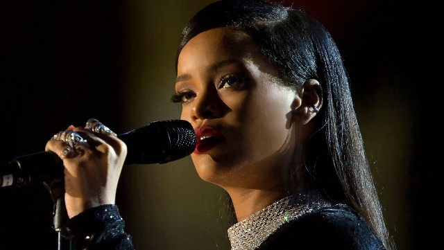 Rihannanın brendinin qiyməti açıqlandı 