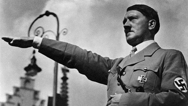 Hitlerin 87 500 dollarlıq əşyaları reaksiya doğurdu - FOTOLAR