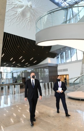 İqtisadiyyat Nazirliyinin yeni binasının açılışı oldu- FOTOLAR (YENİLƏNİB)
