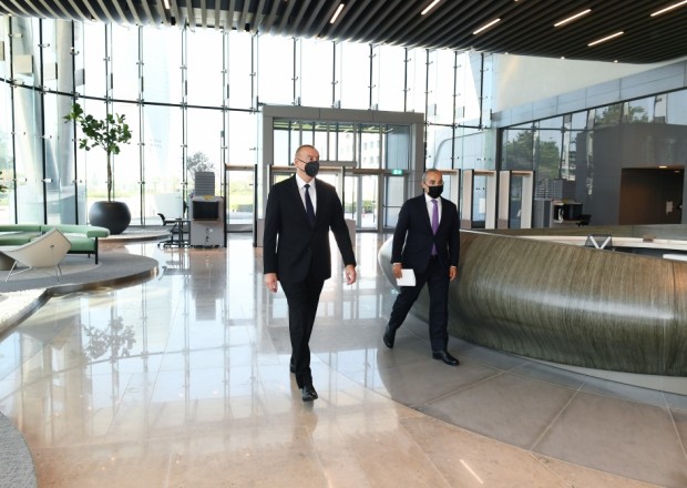 İqtisadiyyat Nazirliyinin yeni binasının açılışı oldu - FOTOLAR (YENİLƏNİB)
