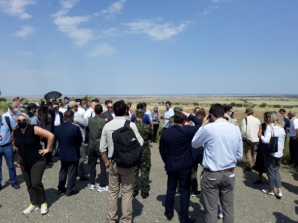 Xarici diplomatlar Şahbulaq qalasında olublar - FOTOLAR