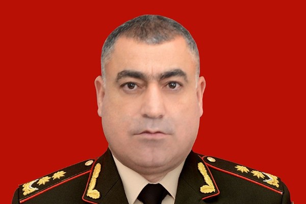 Prezident general Həsənovu işdən azad etdi -FOTO