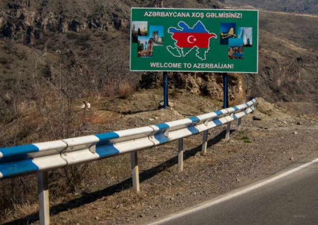 Azərbaycan Qarabağa gedən İran maşınlarını yoxlamağa başladı (FOTO)
