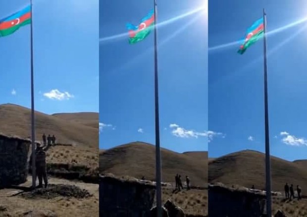 Göyçə mahalının Yuxarı Şorca kəndi istiqamətində bayrağımız yüksəldilib - VİDEO