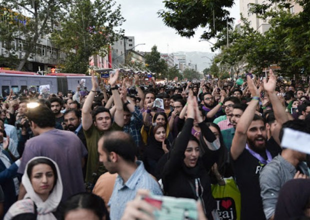 İranın 60 şəhərində etiraz aksiyaları keçirildi