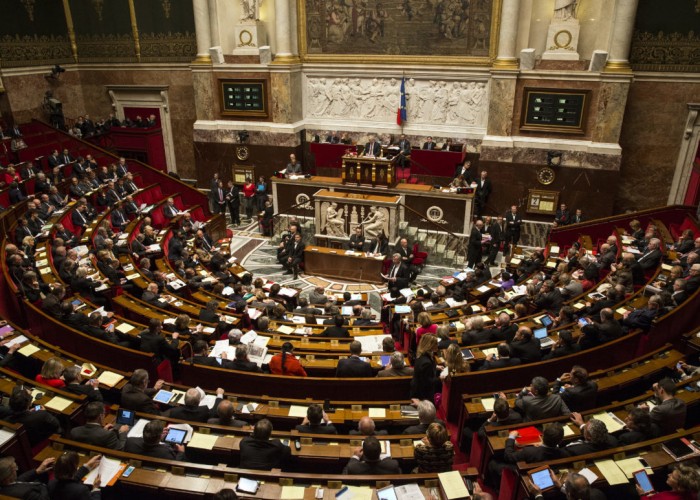 Fransa parlamenti uyğur soyqırımınıtanıdı