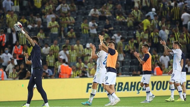 UEFA "Fənərbağça" - "Dinamo Kiyev" matçı ilə bağlı araşdırmaya başladı