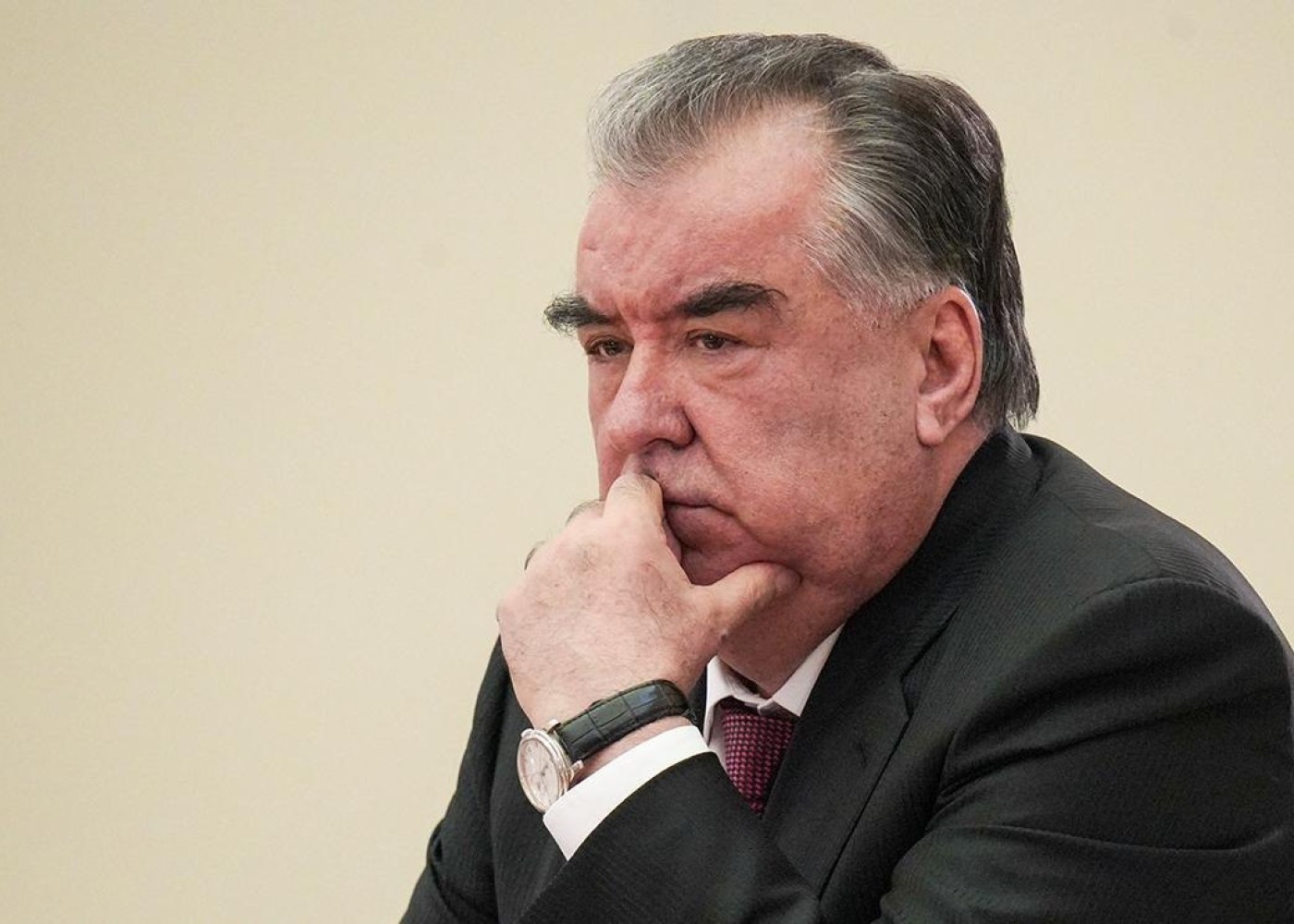 Tacikistan prezidenti valideynlərəçağırış etdi