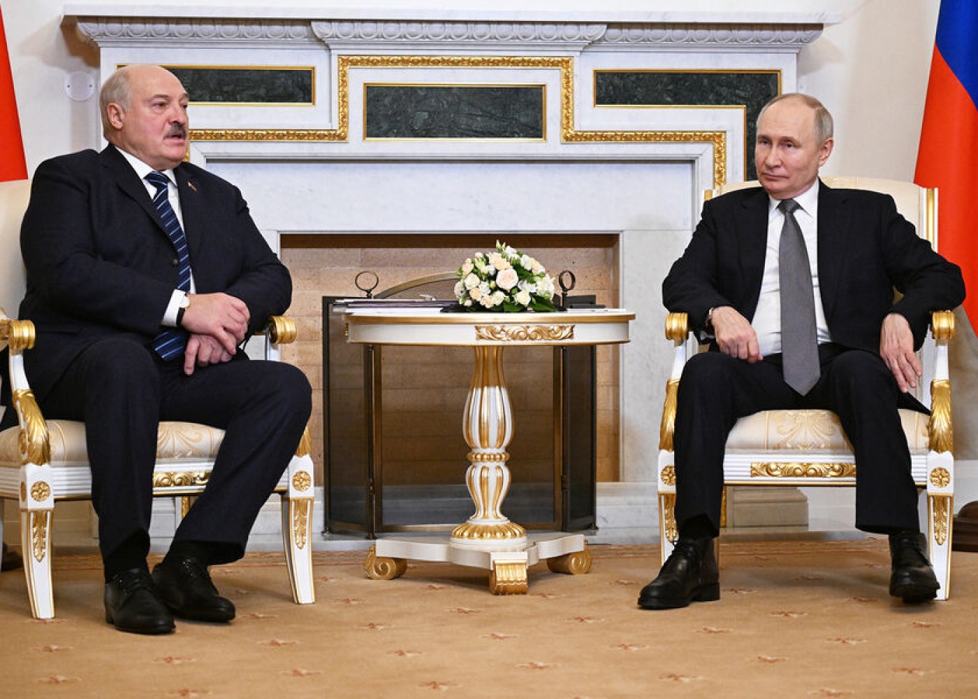 Putinlə Lukaşenko arasında 4 saatlıq danışıqlar bitdi - YENİLƏNİB