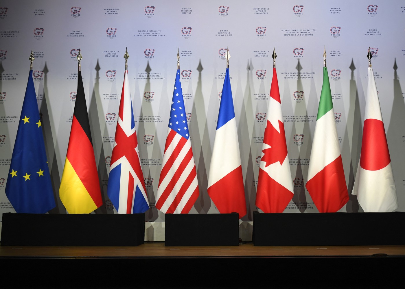G7 ölkələri toplanır