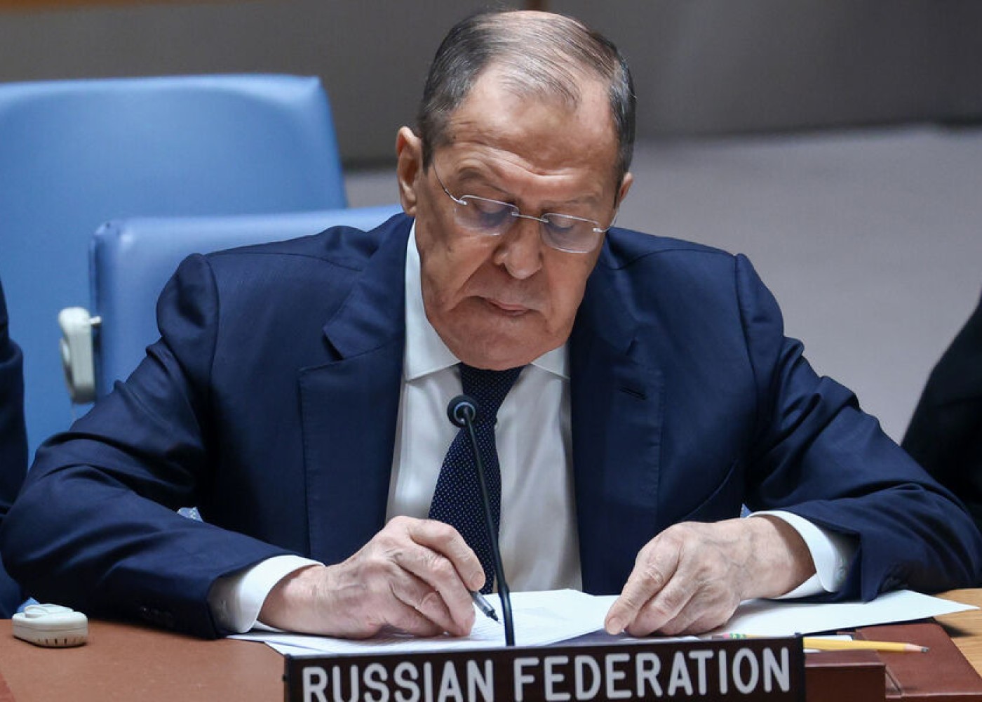 Lavrov dünyadakı problemlərin səbəbiniaçıqladı