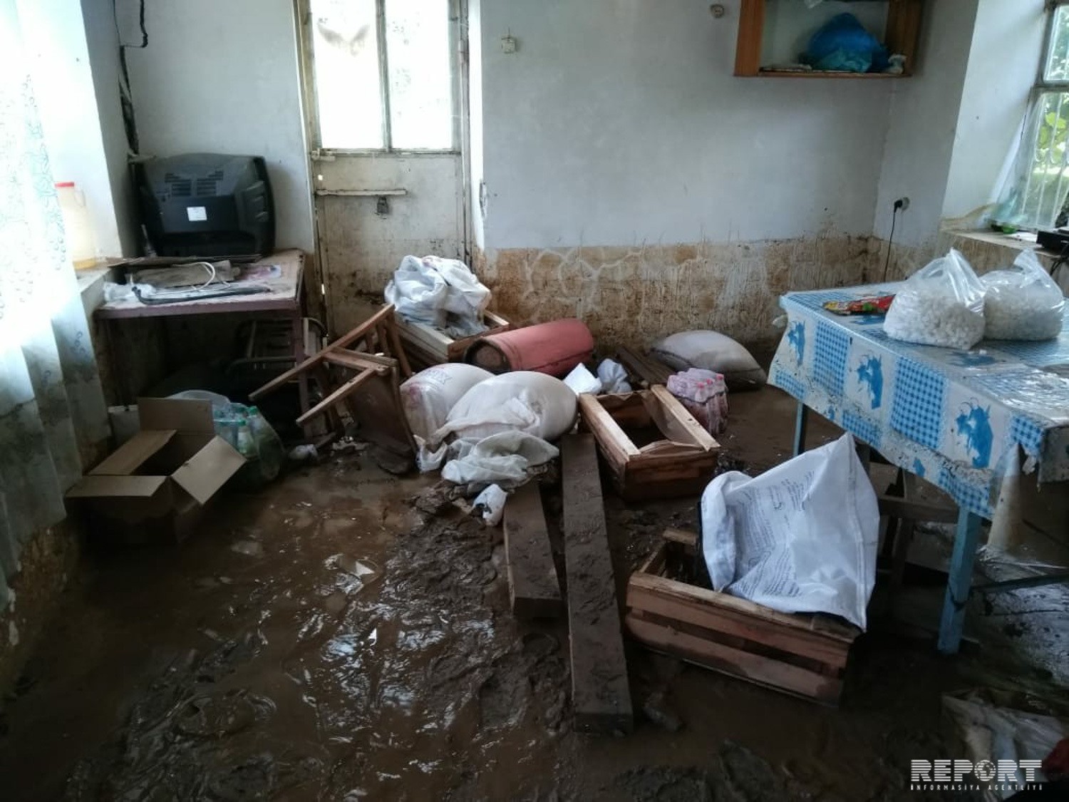 Balakəndə Dəli çay daşdı,   680 evi su basdı  (FOTOLAR-VİDEO)