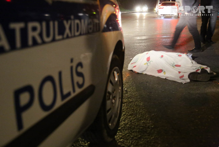 Avtomobil 61 yaşlı qadını vuraraq öldürdü - Sumqayıtda