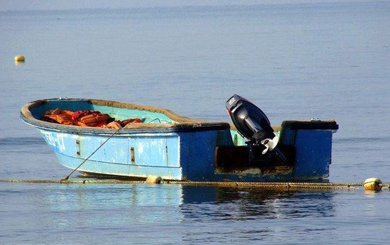 Xaçmazda dənizdə balıqçı qayığı çevrildi -  BİR NƏFƏR İTKİN DÜŞDÜ