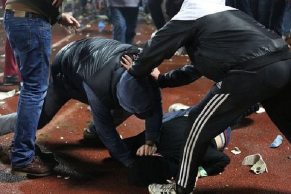 Ayaz Quliyev Moskvada amerikalı turistin burnunu qırdı - FOTO