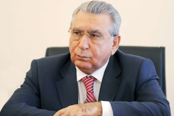Ramiz Mehdiyev: “Maaşlar cox aşağıdır”