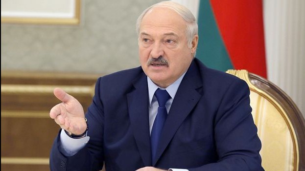 "Qazaxıstandan neft almaq istəyirik, Rusiya mane olur" - Lukaşenko