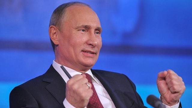 Putinə Vladimir-Birləşdirici titulu vermək təklif edildi 
