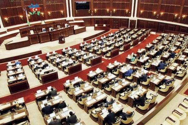 Parlamentin payız sessiyasının qanunvericilik işlər planı təsdiqləndi 