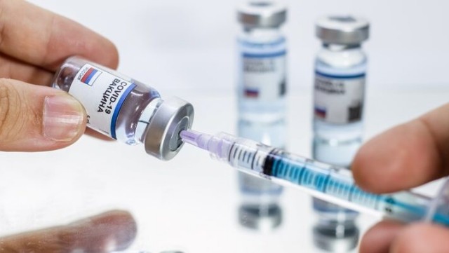 Rusiya COVID-19 vaksininin qiymətini AÇIQLADI