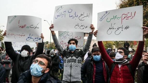 İranda etiraz aksiyaları keçirilir 