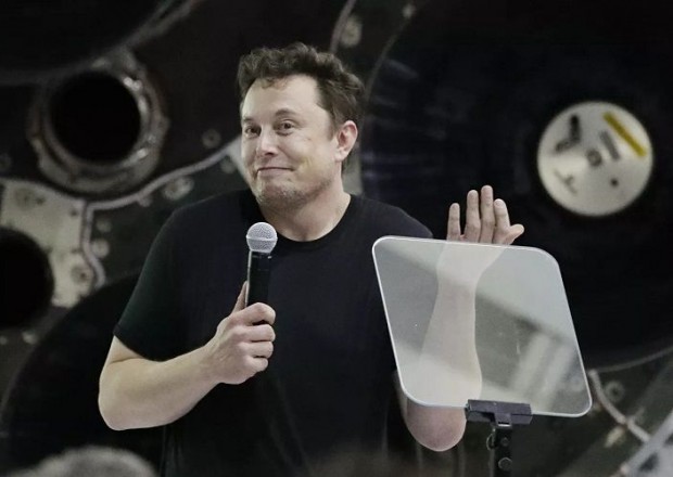 Elon Mask dünyanın ən varlı insanı oldu 
