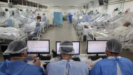 Türkiyədə son sutkada 288 nəfər koronavirusdan öldü 