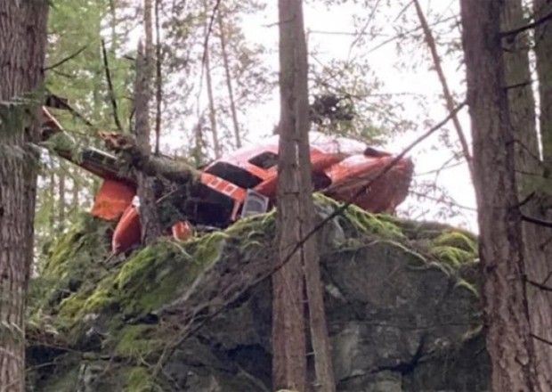 Kanadada helikopter qəzaya uğradı - Ölənlər var