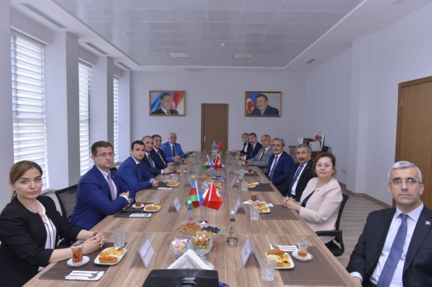 Türkiyə Ali Məhkəməsinin Baş prokuroru Göygöl Milli Parkında oldu - FOTOLAR