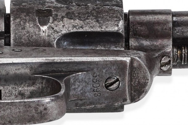 Tarixi revolver hərracda 6 milyon dollara satıldı -FOTO