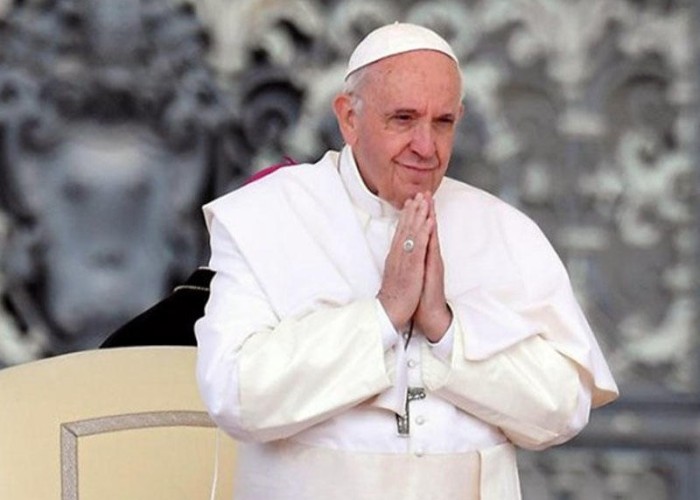 Roma papası Ukrayna üçün dua etməyə çağırdı