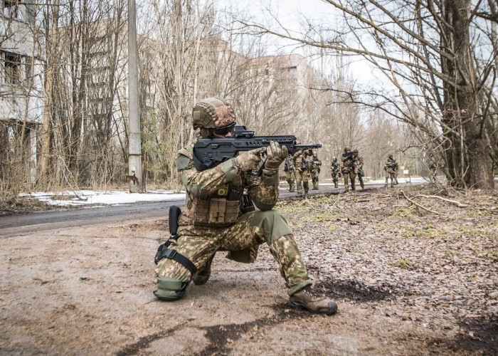 Ukrayna Çernobılda xüsusi hərbi təlimlərkeçirəcək