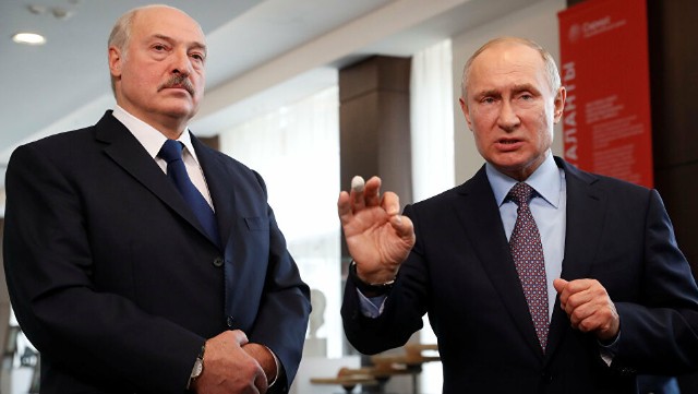 Lukaşenko Rusiyaya getdi - Putinlə görüşəcək