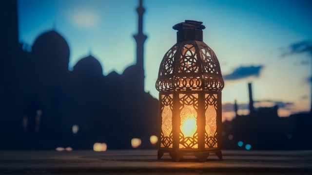 Ramazanın 16-cı gününün duası - İmsak və iftar vaxtı
