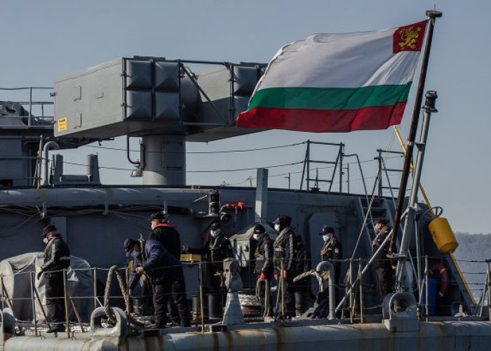 Bolqarıstan limanlarını Rusiya gəmiləri üçün BAĞLADI