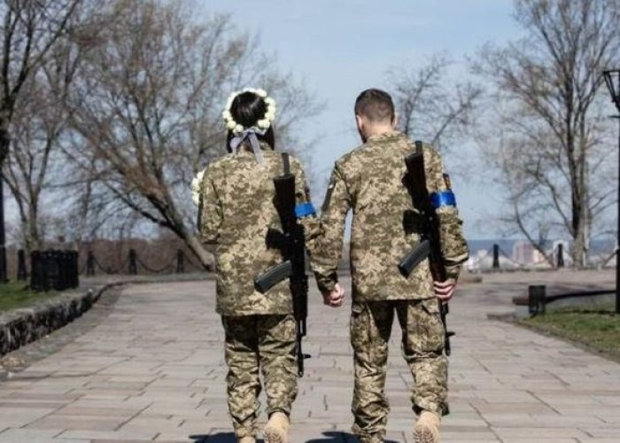 Ukraynada “Zoom” vasitəsilə evlənməyə icazə verilib