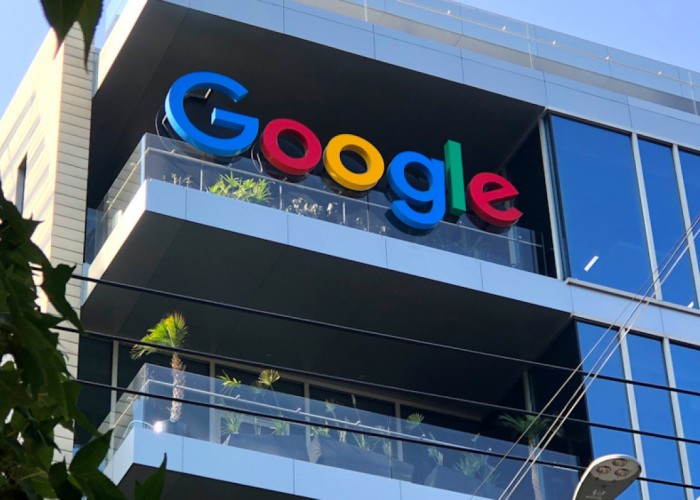 "Google" rusiyalı deputatların hesabını bloklayır
