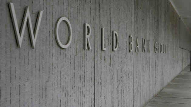Dünya Bankı Ukraynada dövlət işçilərinə maaş verəcək 