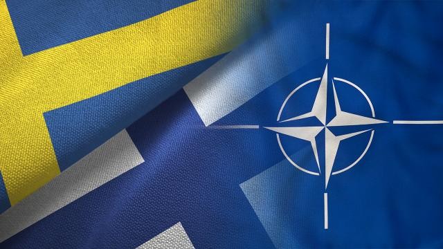 Finlandiya və İsveç NATO-ya üzv olmaq üçün rəsmi müraciət etdilər