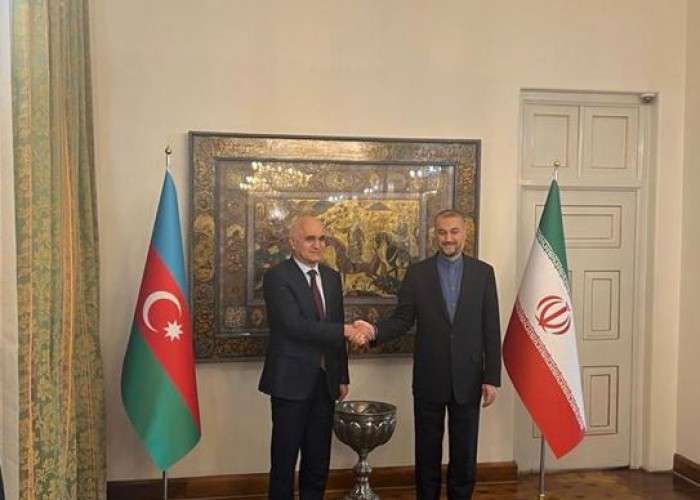 Şahin Mustafayev İranın xarici işlər naziri ilə GÖRÜŞÜB