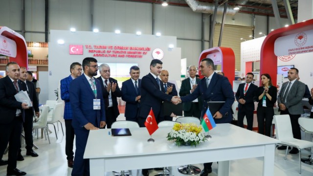 “Azersun Holding” Beynəlxalq Kənd Təsərrüfatı sərgisində iştirak edir- FOTOLAR