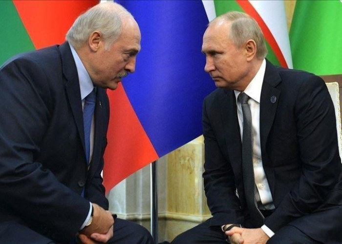 Putinin Lukaşenko ilə təkbətək görüşü olub 