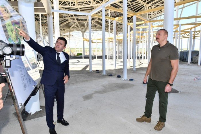 Dövlət başçısı Zəngilan Beynəlxalq Hava Limanının tikintisi ilə tanış olub - YENİLƏNİB (FOTO)